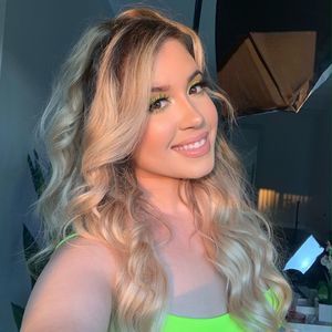 Meet your Posher, Hazel